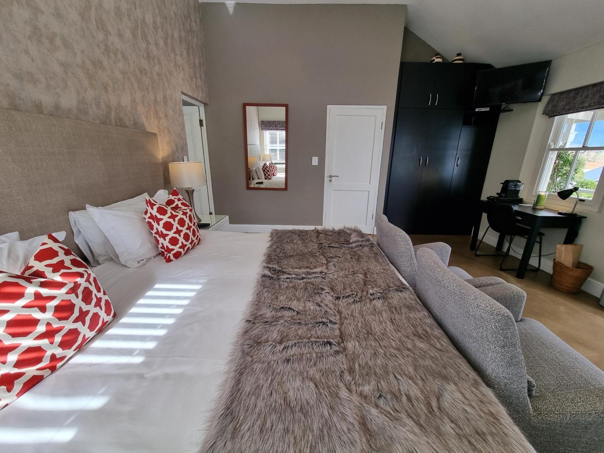Plumwood Boutique Hotel By The Living Journey Collection فرانستشوك المظهر الخارجي الصورة